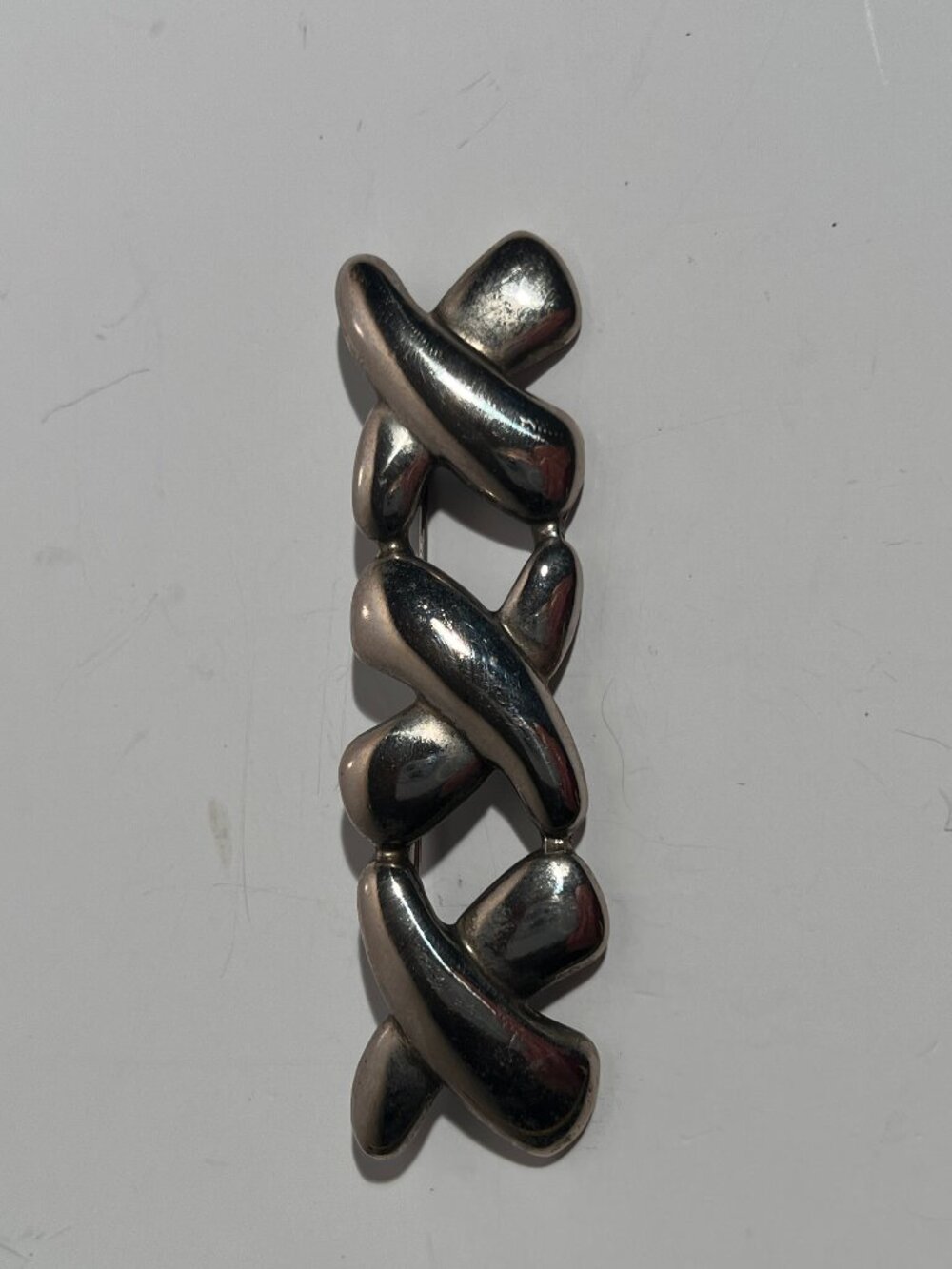 Vintage Silver Tone Interlocking Cross Bar Brooch Pin Abstract X Design - Picture 2 of 6